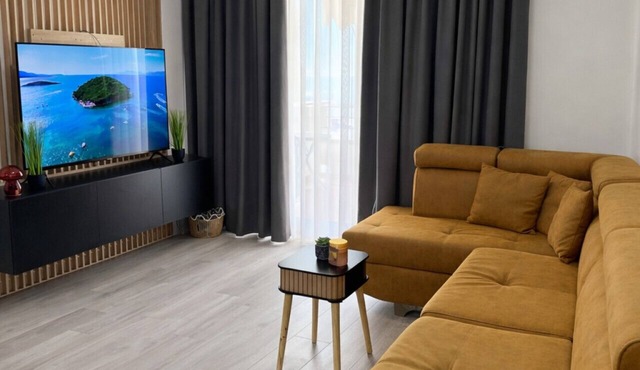 Black Pearl Apartment by Tok in Durrës