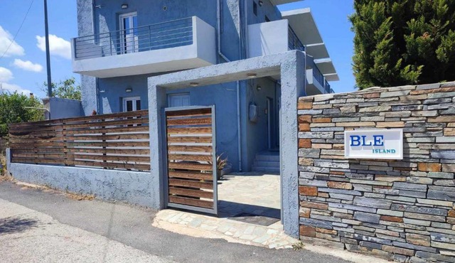 Ble Island in Hersonissos