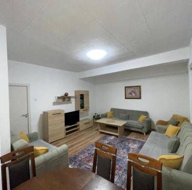 Bleon Apartment
