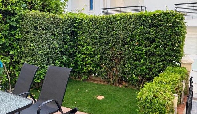 Blessings Apartment with Private Garden and Parking in Oraiokastro