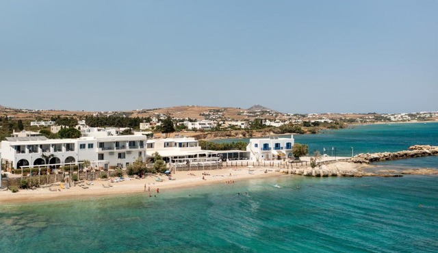 Blue Waves Suites & Apartments - To Kyma in Drios