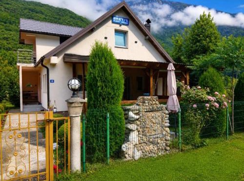 Breti's GuestHouse
