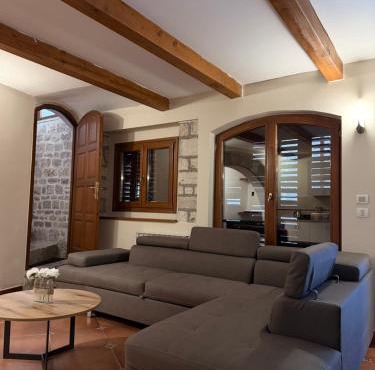 Bruno Old Town Apartment