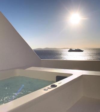 Calistus Mykonos