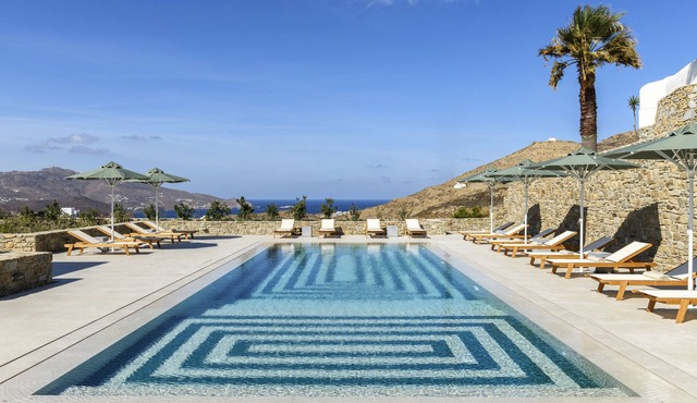 Camarades Mykonos