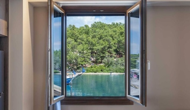 Casa Mare e Olio by All About Paxos