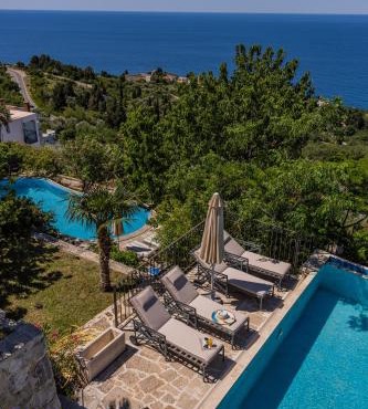 Castello degli Aranci Eco Resort