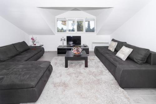 Central comfy apartment in Budva