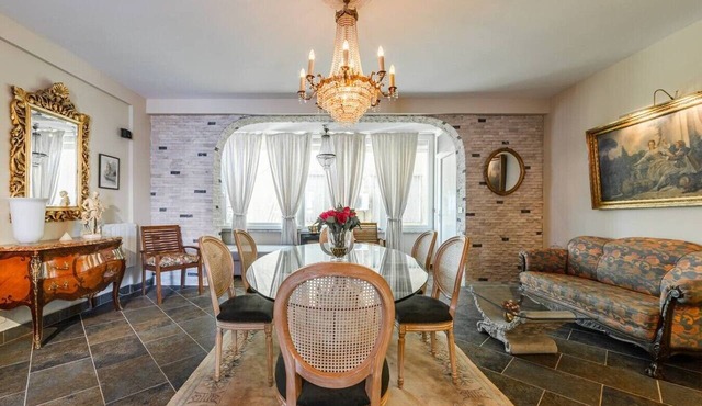 Charming 1BR Apartment in Shkodër City Center by PikHost in Shkodër