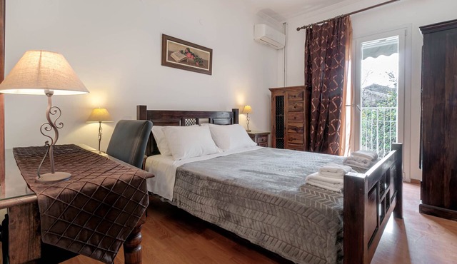 Charming Central Corfu Apartment in Old Town
