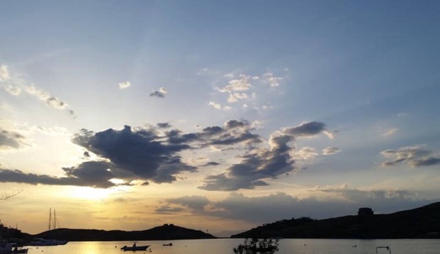 Charming Vourkari Stone Home 3 - Minutes from Port