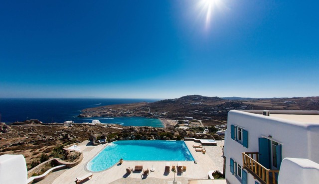 Chef included by Fantasia Villas: Paradiso Villa 8 bedrooms