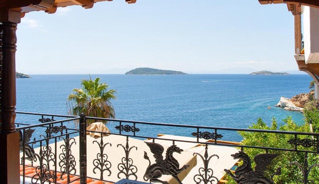 Chrysoula's Guest House in Skiathos