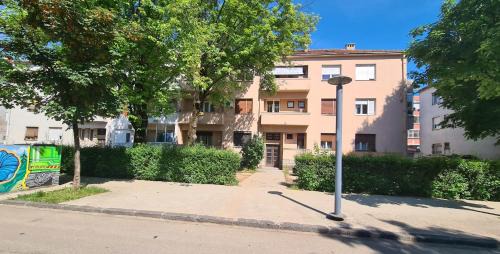CityHeart Apartment
