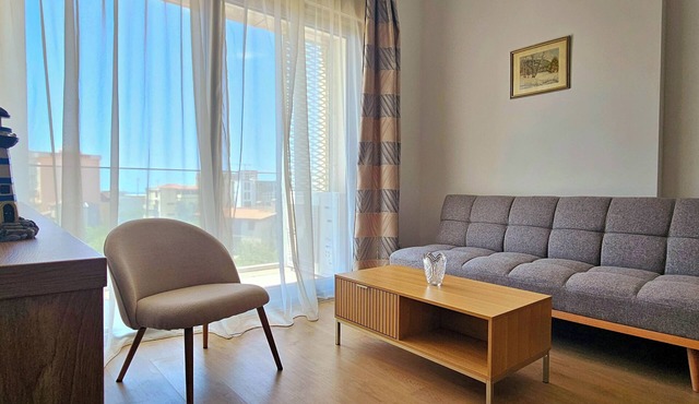 Clio PMTR Residence - 2-bedroom apartment in the center of Bar