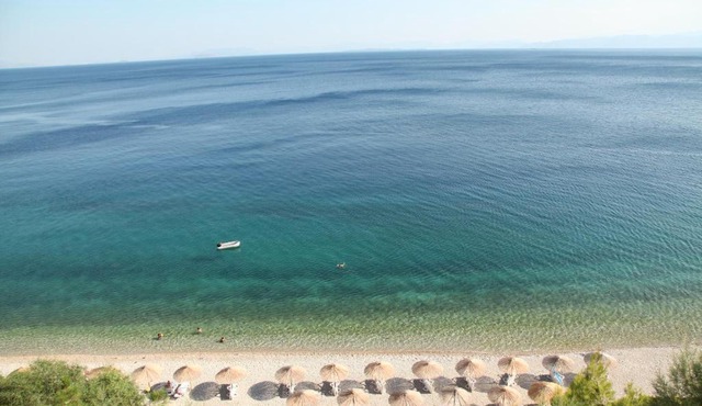 Cokkinis Hotel