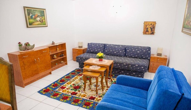 Comfort One Bedroom Apartment with Balcony 4