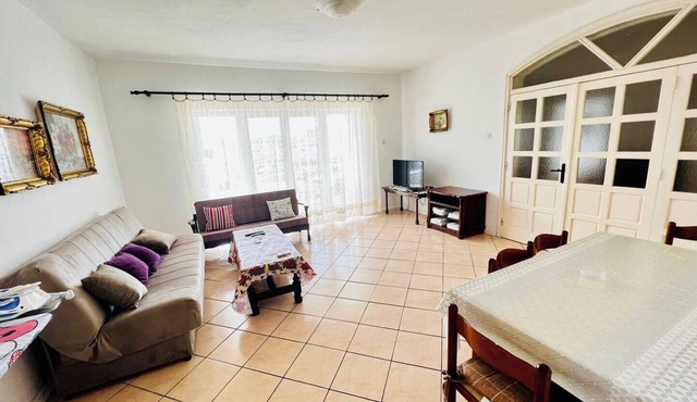 Comfortable house near the sea