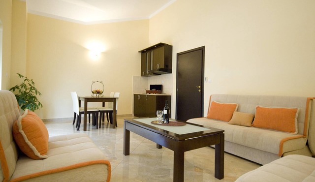 Contessa Apartments in Budva