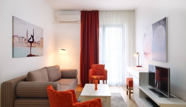 Coral - One bedroom app Near the Old Town