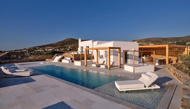 Costa Pounda Villas with private pools in Paros