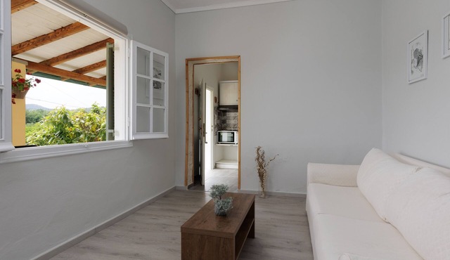 Cottage in the Nature by Konnect, Agios Markos