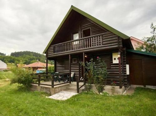 Cottage Walnut