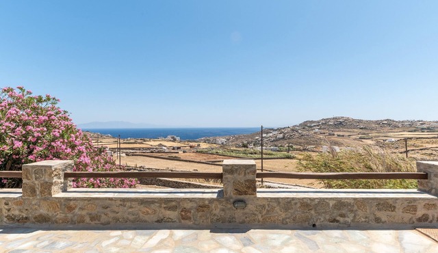 Country House 'Anastasias Studios' with Sea View, Wi-Fi and Air Conditioning