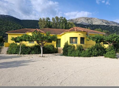 Countryside Studios in Agia Effimia