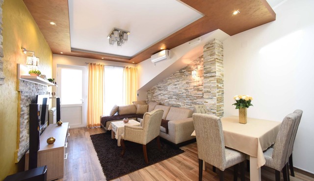 D&D Apartments Tivat - Apartment with 4 beds - No.12