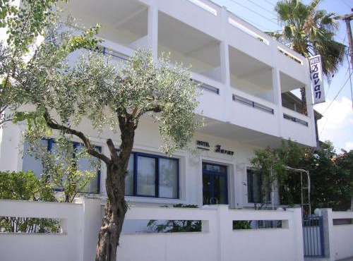 Danae Hotel in Limenas