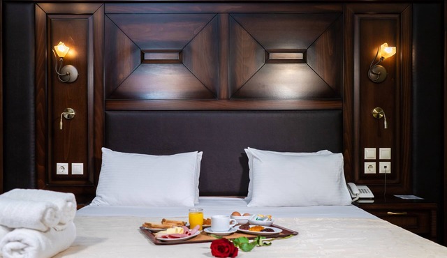 Dellas Boutique Hotel