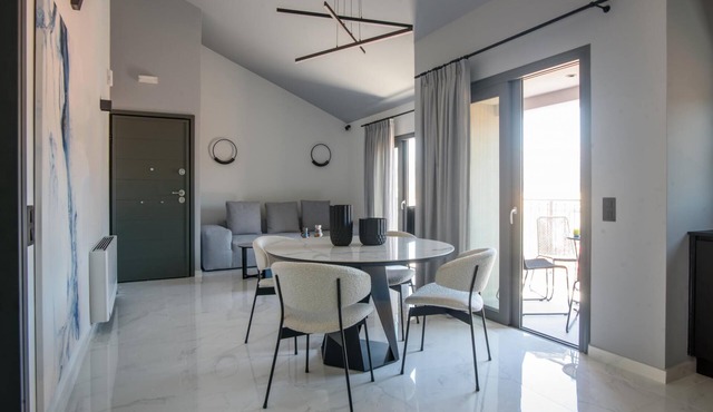 Deluxe 2br Suite With sea Views to Argostoli bay