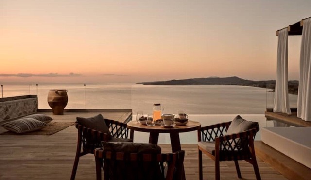 Deluxe Panorama Suite with Private Infinity Pool and Grande Terrace in zakynthos