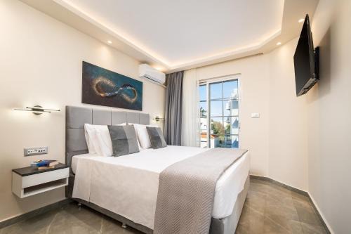Diamante Del Mar Phaedra Modern Beachfront Apartment