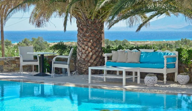Dilino Hotel Studios