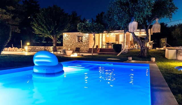 Domenica villa(private swimming pool).