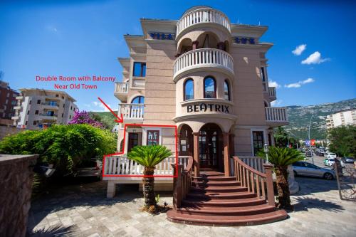 Double Room with Balcony Near Old Town