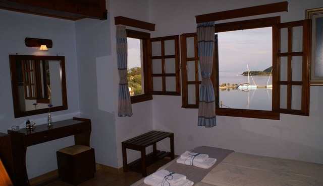 Drymna Hotel