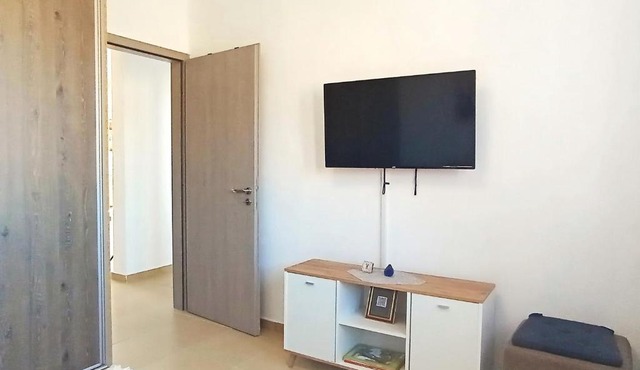 Elegant Apartment in Siatista with a View