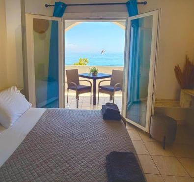Elena's Seafront Deluxe Studios in Zakynthos