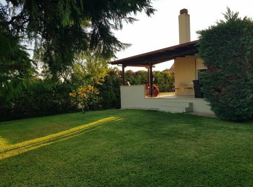 ELENI'S HOUSE FOR VACATION