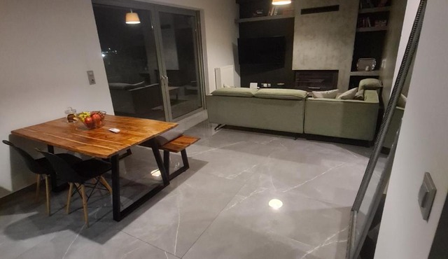 Eleusis modern flat,carpark in in Athens