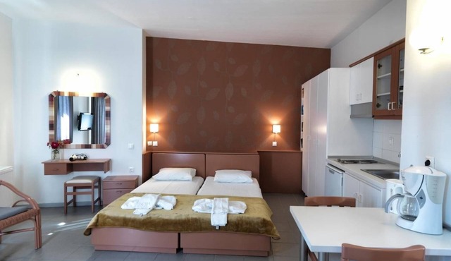 Elia Apartments Afytos - Studio für zwei Personen by Interhome