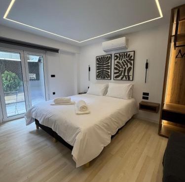 Elian Center Suite