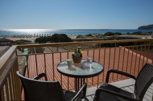 En Plo Beachfront Rooms in Kissamos
