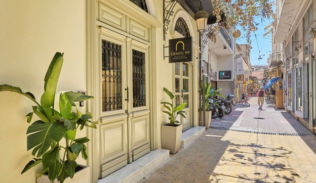 Ermou 99 Intelligent Private Suites