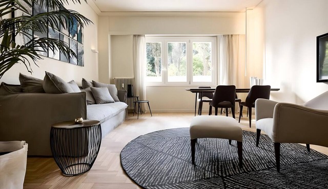 Estia Athens – Your Luxurious Urban Retreat in Athens