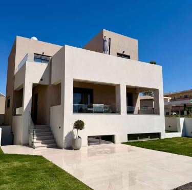 Ethernal Luxury Maisonette-Next to the sea in Kamisianá