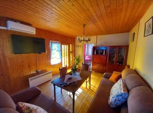 Etno House Mira